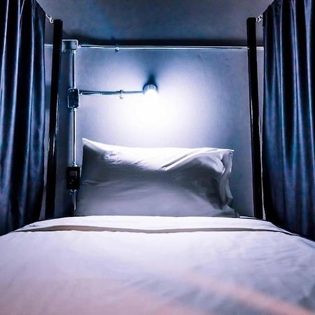 3Plus1 Hostel Patong Екстериор снимка