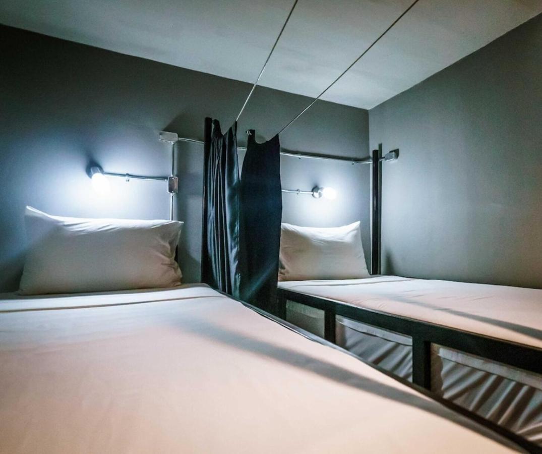 3Plus1 Hostel Patong Екстериор снимка