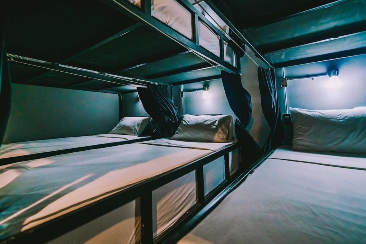 3Plus1 Hostel Patong Екстериор снимка